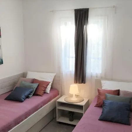 By The Sea Milna, - 21184 Apartment *