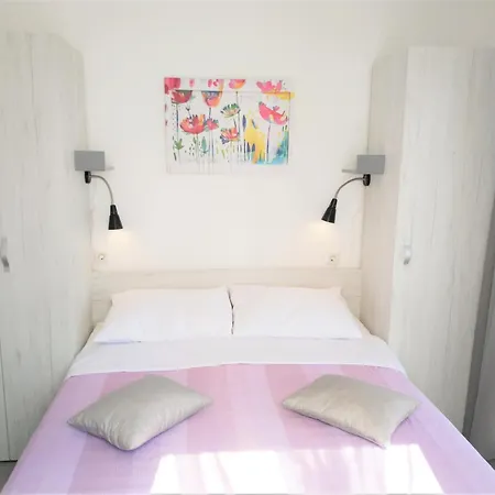 By The Sea Milna, - 21184 Apartament *